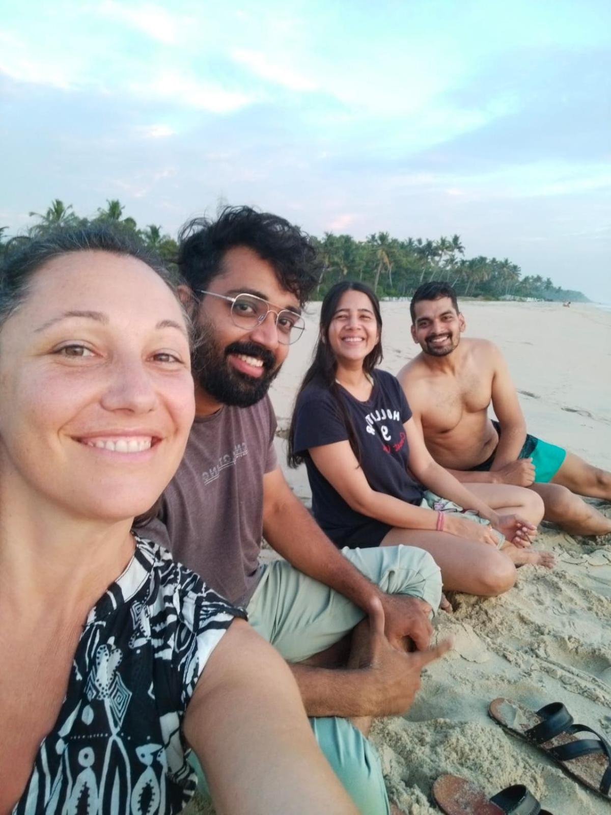 Marari Beach Pearl Homestay Mararikulam Extérieur photo