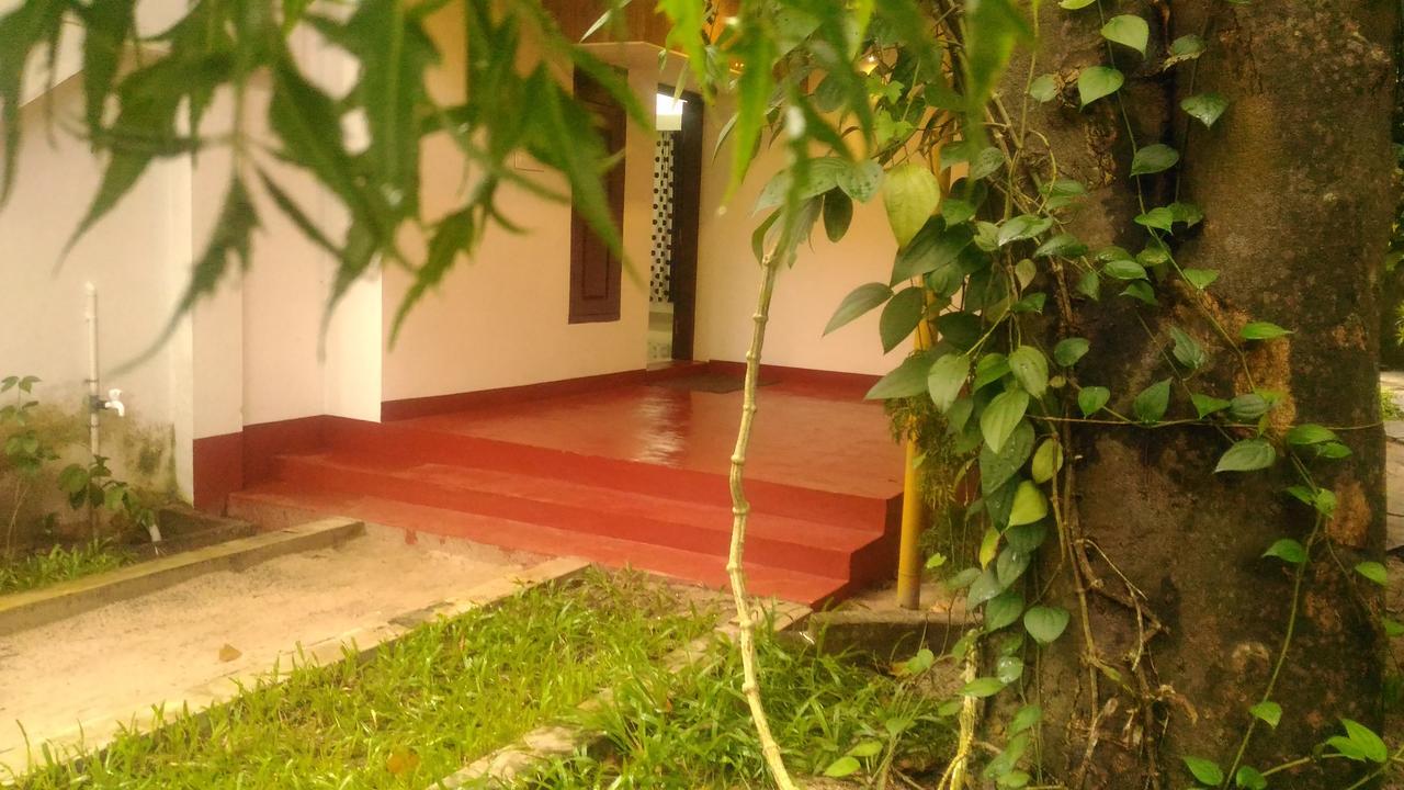 Marari Beach Pearl Homestay Mararikulam Extérieur photo